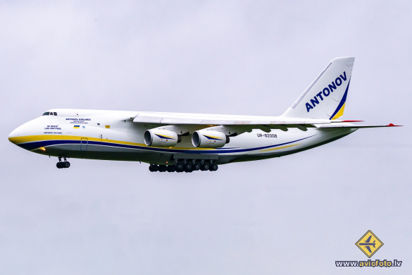 Antonov An-124-100M Ruslan